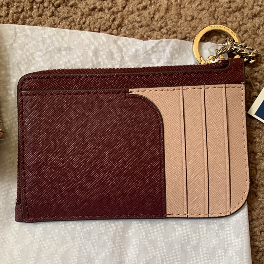 Wallets - Picture 4 of 9